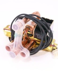 Válvula 4 vías con solenoide